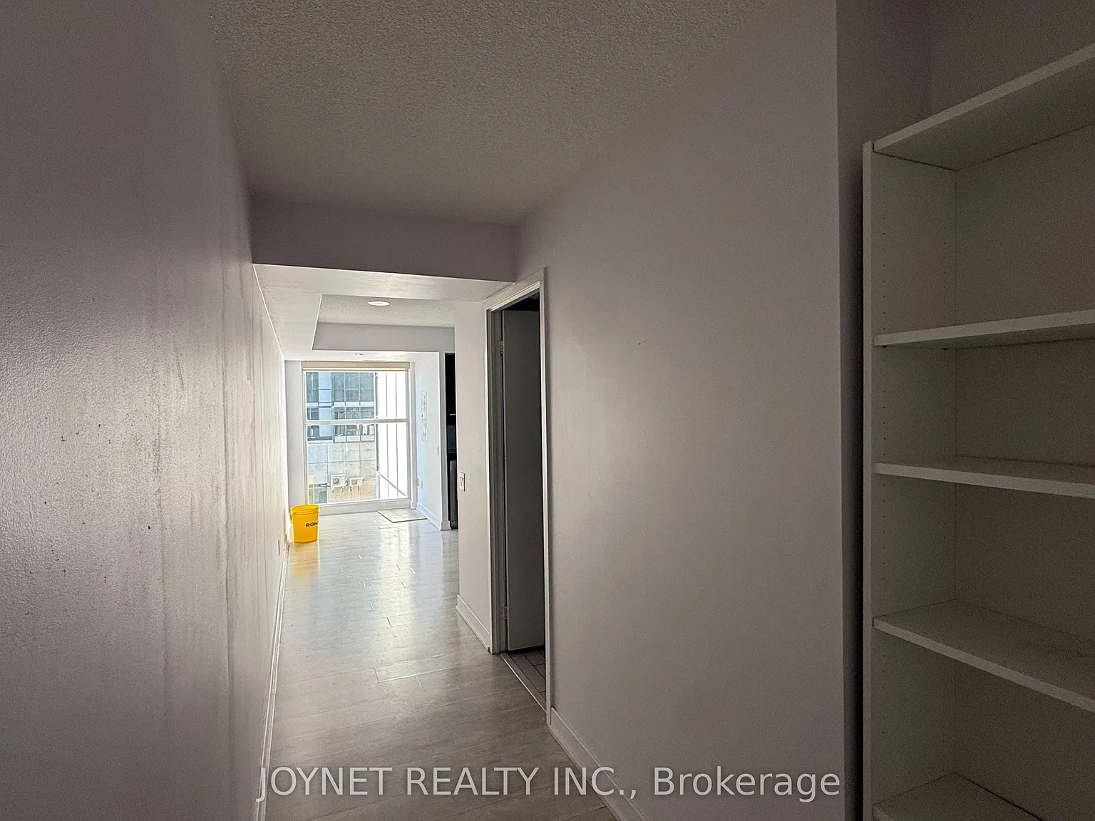 3 bed, $2,700 — Photo 2