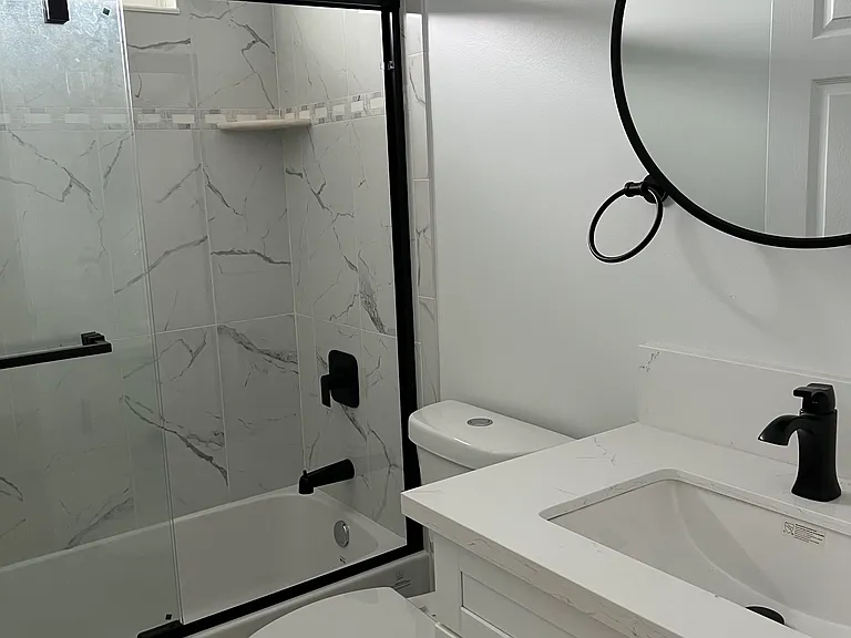 5300 Romaine St #0 — Photo 35