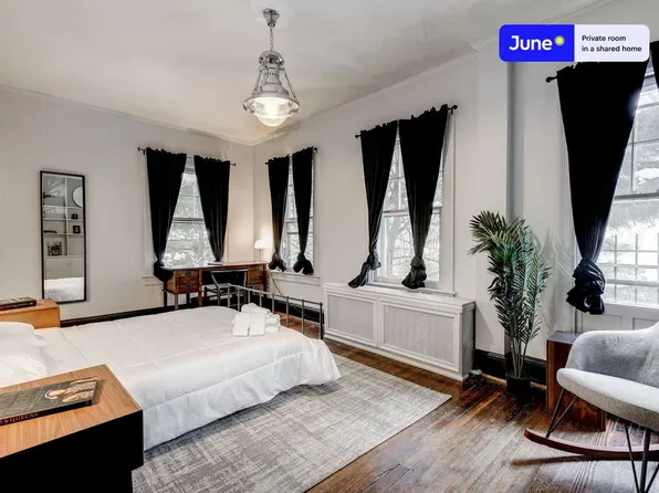 2270 Cathedral Ave NW, Washington, DC
