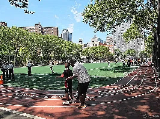 Rented by Oxford Property Group | media 48