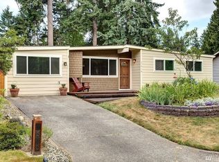 1319 165th Ave NE, Bellevue, WA