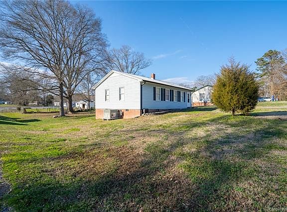 5th image of 1109 White Ln