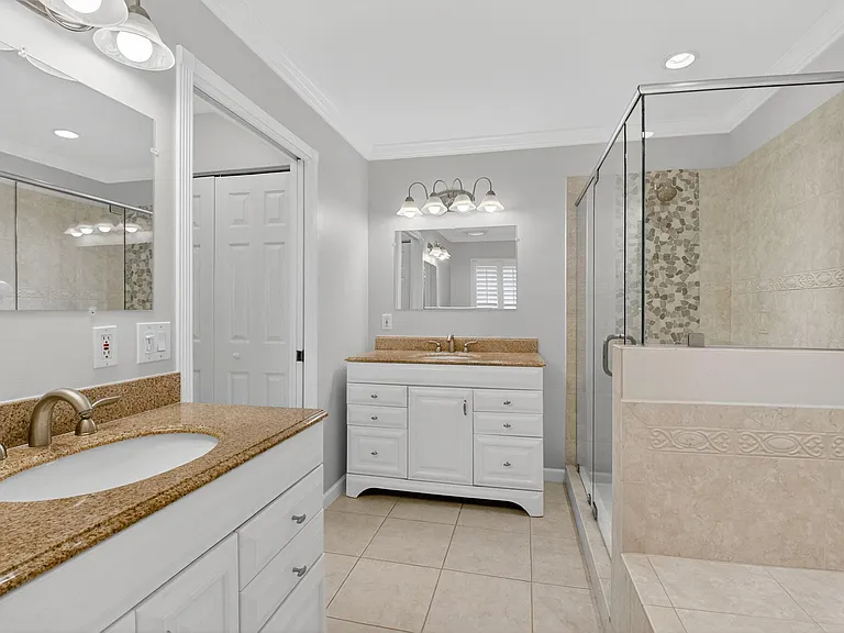 4690 Palo Verde Dr — Photo 18