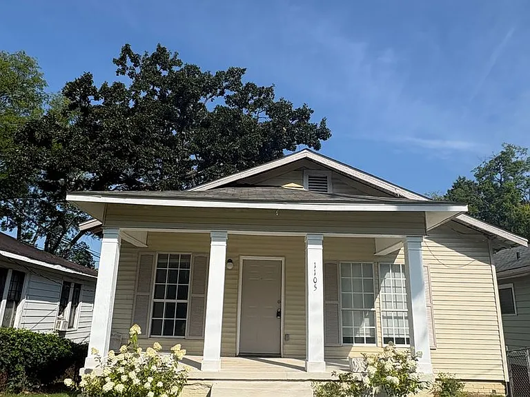 1105 S Greenwood Ave — Photo 17