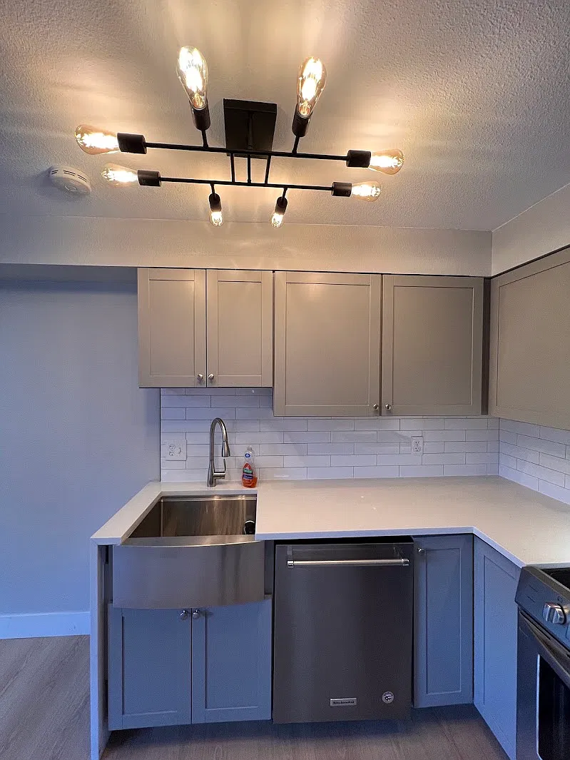 1243 Gaylord St — Photo 3
