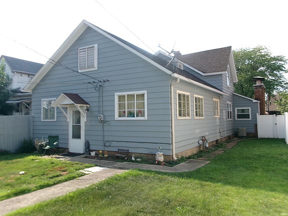3rd image of 255 W Main St