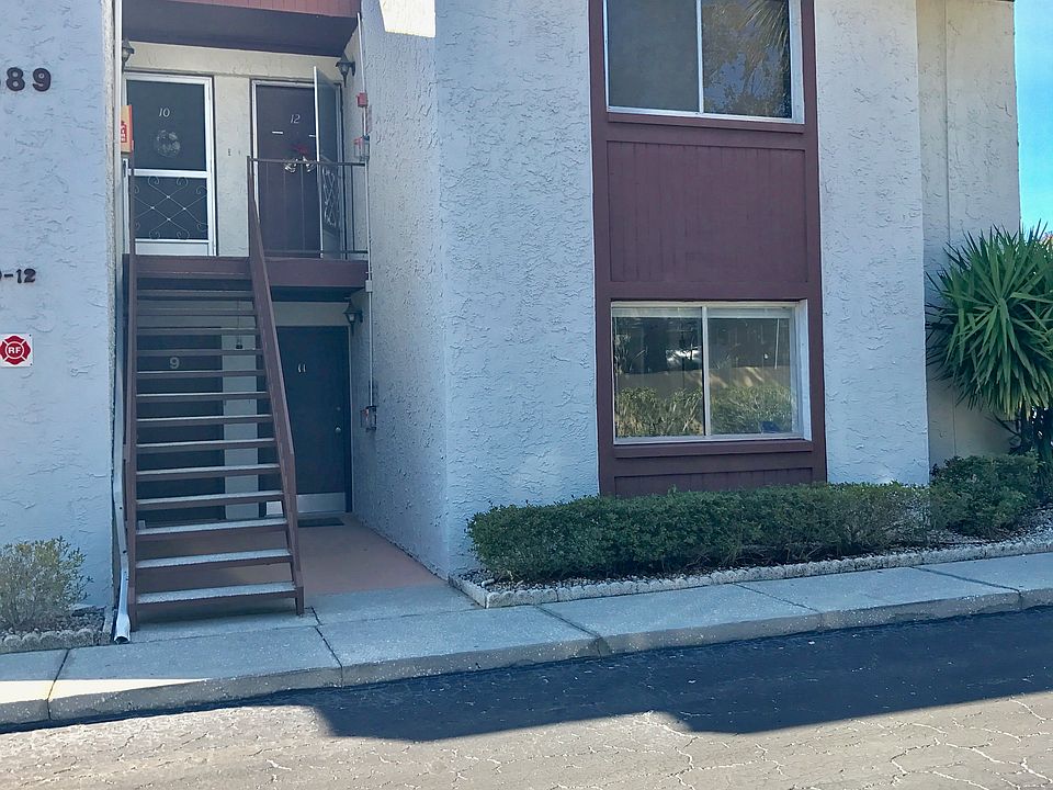 1st image of 1589 Greenlea Dr APT 11