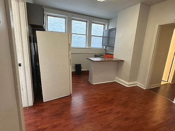 5th image of 11 N Harrison St Suite 2