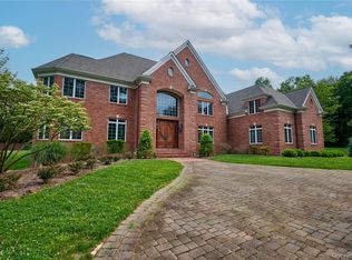 637 S Mountain Road, New City, NY 10956