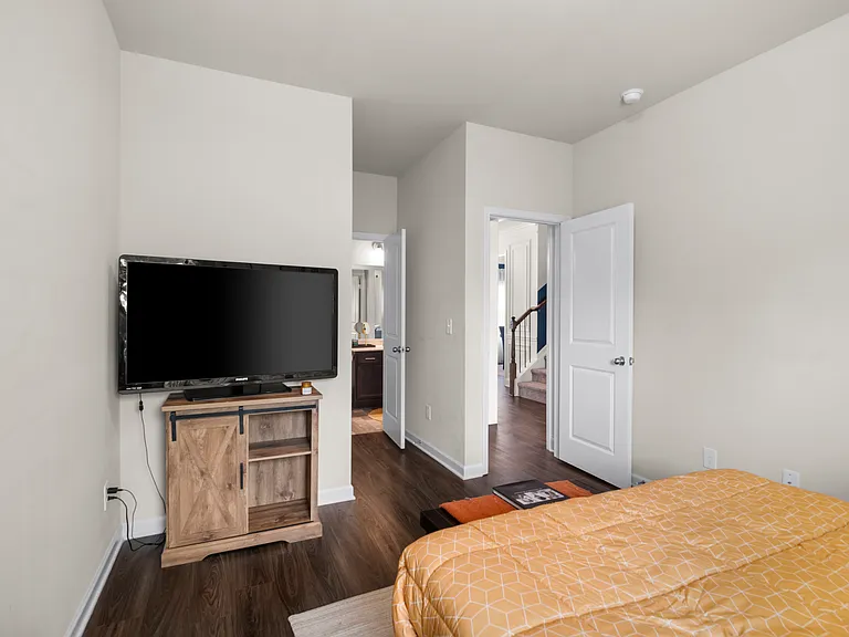 138 Dorothy Ln — Photo 14