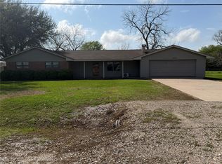 1532 Sunny Acres, Winnie, TX 77665