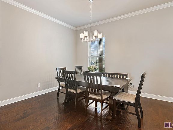 5th image of 1941 Royal Aberdeen Ave