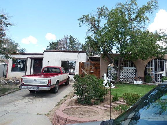 4th image of 13217 Monarch Dr NE