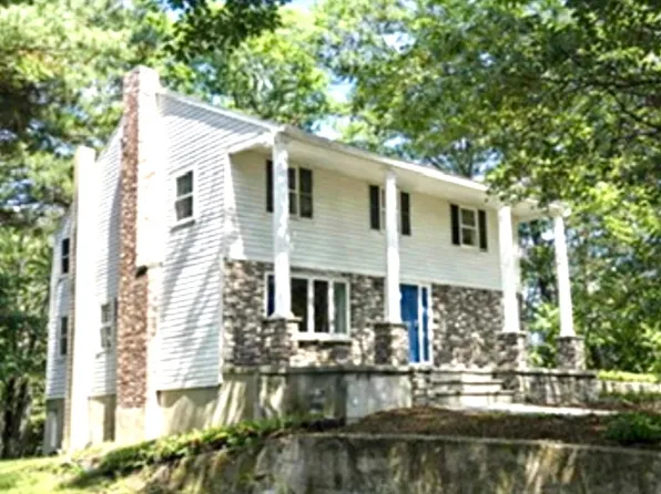 5 Spring Rd, Middleton, MA 01949