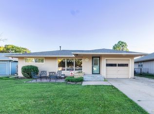 2154 Kensington Rd, Salina, KS 67401