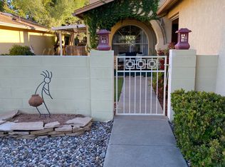 10817 Towne Park Dr NE, Albuquerque, NM 87123