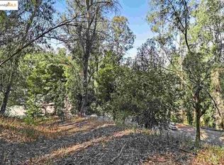 6687 Thornhill Dr, Oakland, CA 94611