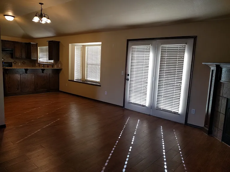 1700 Teakwood Cir — Photo 16
