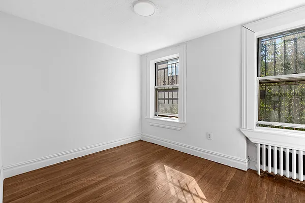 Rented by Compass | media 13