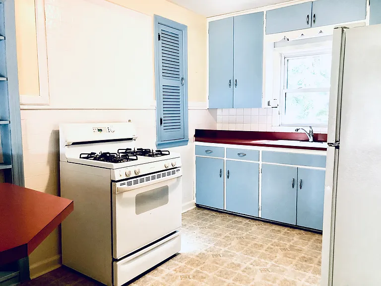 705 Morningside Dr — Photo 13