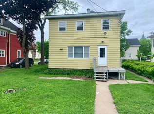 107 10th St S, La Crosse, WI 54601