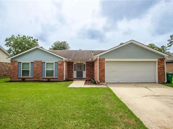 105 Yorkshire Dr, Slidell, LA 70458
