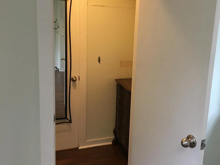 7301 Glenroie Ave — Photo 12