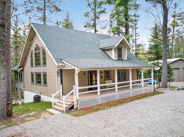 3935 Tara Ln, Grayling, MI 49738