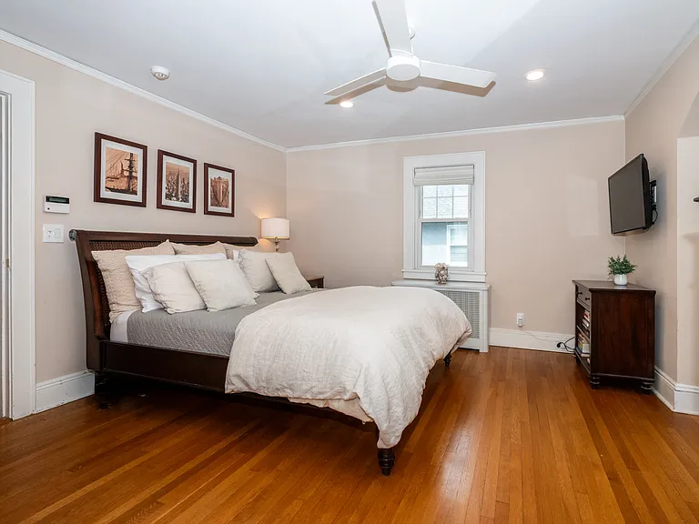 17 Bonnett Ave — Photo 21