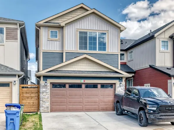 216 W Homestead Grv NE, Calgary, AB T3J 5S1
