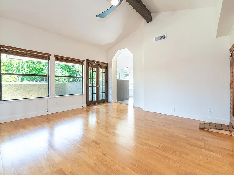 24692 Kings Rd — Photo 56