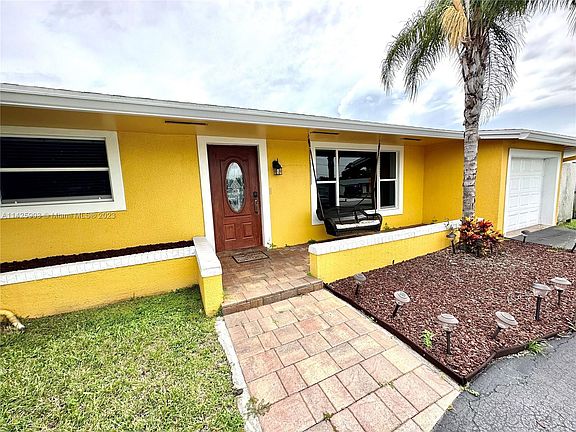 4th image of 9690 NW 25th Ct