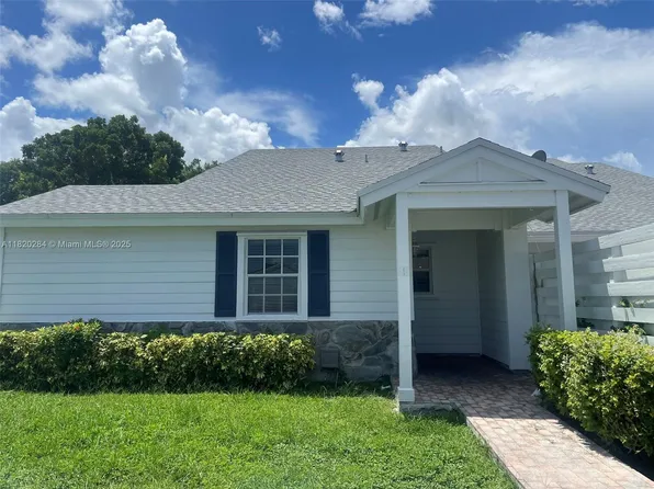 13766 SW 147th Circle Ln #120, Miami, FL 33186