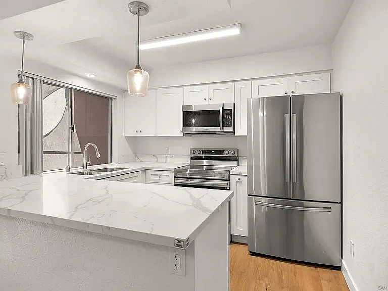 7982 Mission Center Ct #C — Photo 2