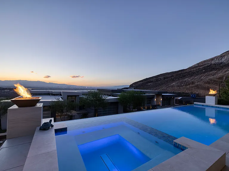 663 Palisade Rim Dr — Photo 27