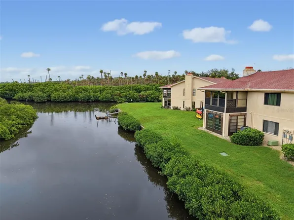 9950 EAGLES POINT CIRCLE #2, PORT RICHEY, FL 34668