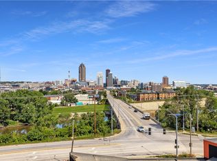 550 Indianola Rd #5, Des Moines, IA 50315