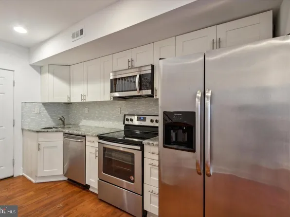 1557 N Orkney St, Philadelphia, PA 19122