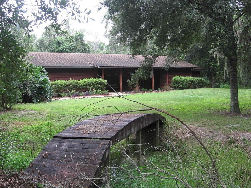 1st image of 6810 Conley Dr