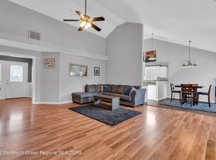 63 Walnut St, Beachwood, NJ 08722