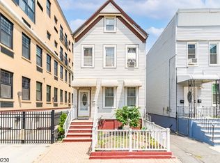 186 Culver Ave, Jersey City, NJ 07305