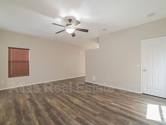 4th image of 10907 W Mariposa Dr