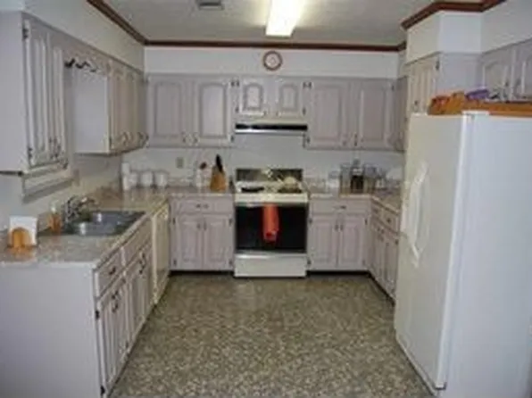 114 Crestwood Rd, Warner Robins, GA 31093