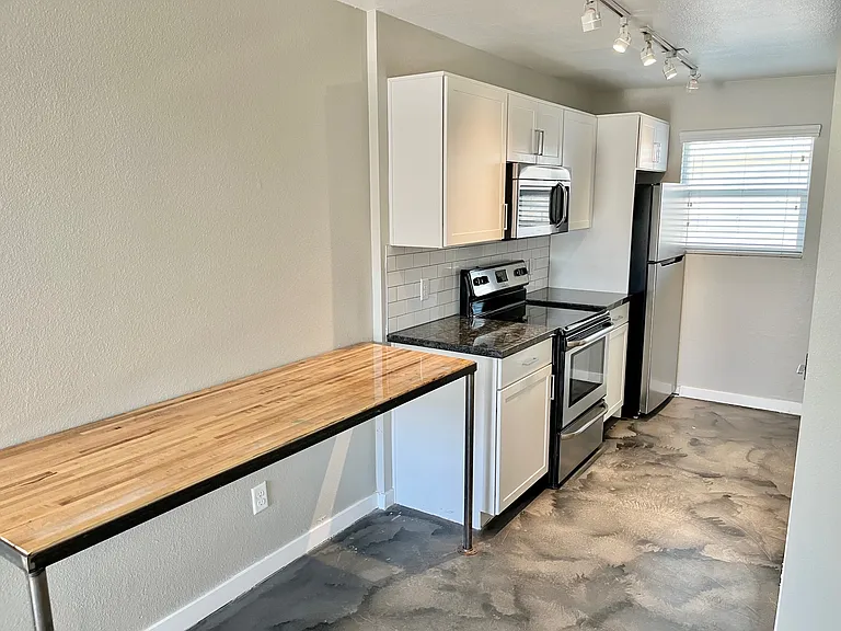 4207 N 27th St #2 — Photo 9