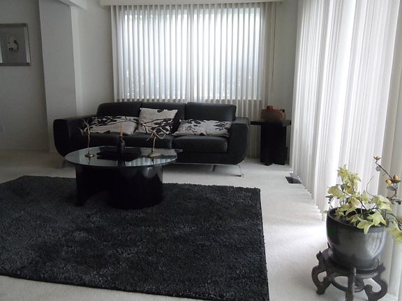 2nd image of 783 Kirts Blvd #1