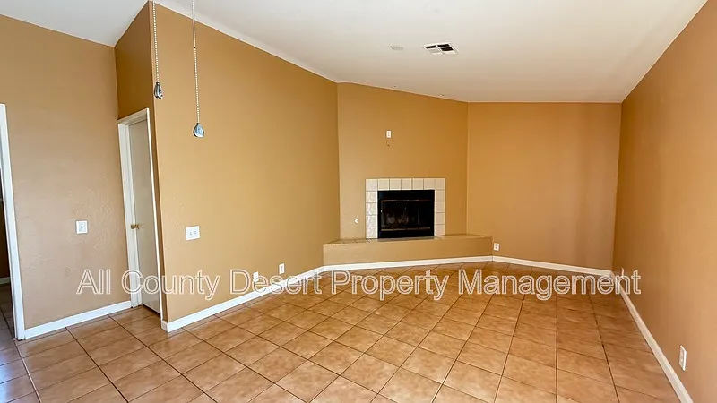 Building Photo - 79891 Avenue 42 #1