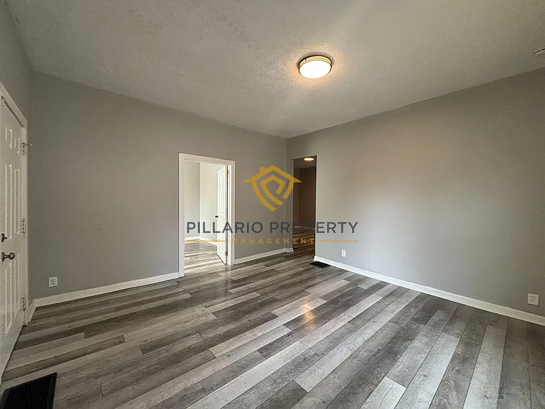 3662 Graceland Ave — Photo 10