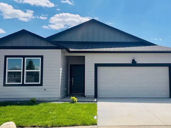 112 S Pippin Ave, Deer Park, WA 99006