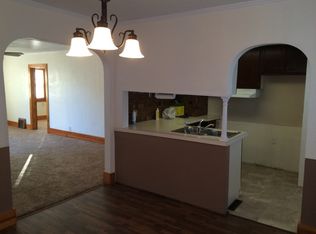 801 N 9th St, Garden City, KS 67846