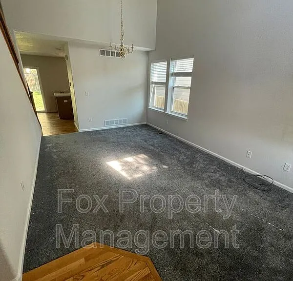 187 McAfee Cir — Photo 4